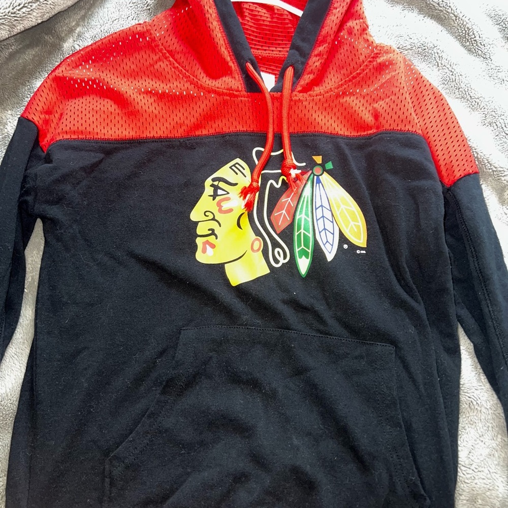 Chicago Blackhawks Women’s hoodie